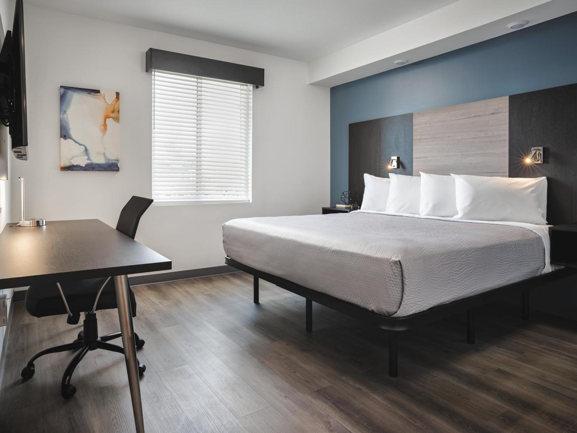 Stayapt Suites Charlotte North 亨特斯维尔 外观 照片